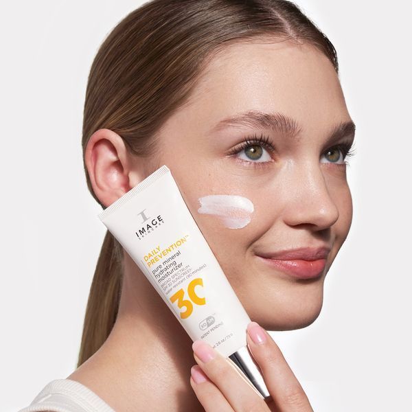 Image Skincare Daily Prevention Pure Mineral Hydrating Moisturizer SPF 30 DPEU-102 фото