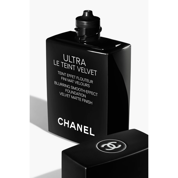 CHANEL Ultra Le Teint Velvet ST1235 фото