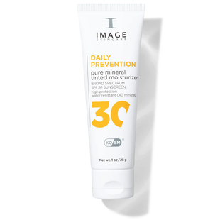 Image Skincare Daily Prevention Pure Mineral Tinted Moisturizer SPF 30 DPEU-104  фото